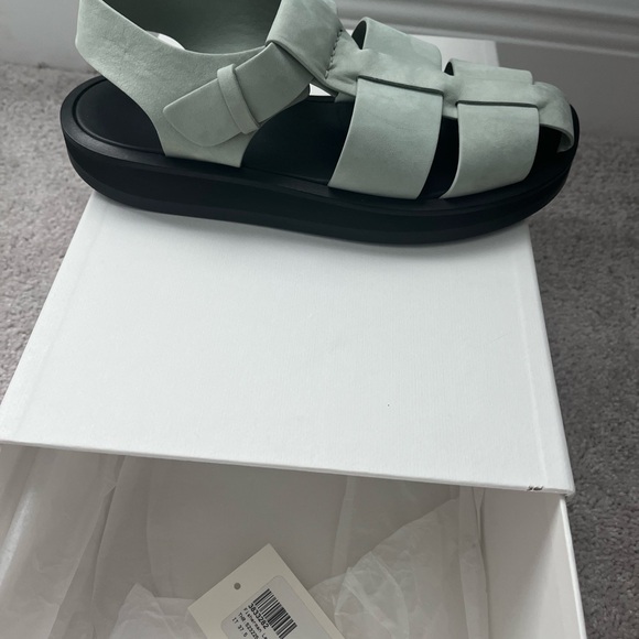 The Row fisherman flat sandal - acqua nubuck - size 37.5 - Picture 4 of 7